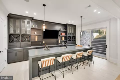 Kitchen - 725 Lawton St, Mclean, VA 22101 photo 2 of 9