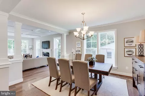 1102 Ware St SW, Vienna, VA 22180 photo 10