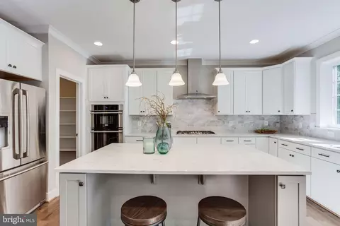 1102 Ware St SW, Vienna, VA 22180 photo 25