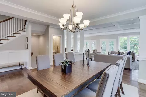 1102 Ware St SW, Vienna, VA 22180 photo 13