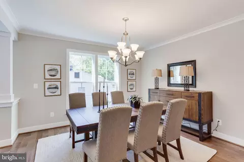 1102 Ware St SW, Vienna, VA 22180 photo 11
