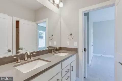 1102 Ware St SW, Vienna, VA 22180 photo 53