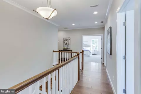 1102 Ware St SW, Vienna, VA 22180 photo 36