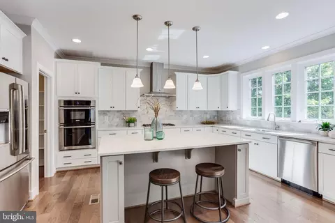 1102 Ware St SW, Vienna, VA 22180 photo 26