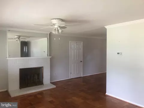 7301 Layton Dr, Springfield, VA 22150 photo 6
