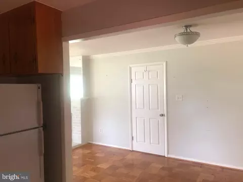 7301 Layton Dr, Springfield, VA 22150 photo 9