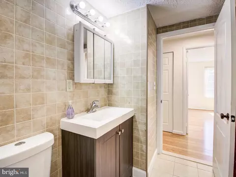 4520 Cub Run Rd, Chantilly, VA 20151 photo 29