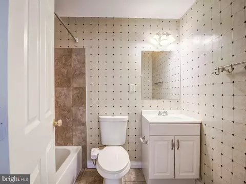 4520 Cub Run Rd, Chantilly, VA 20151 photo 20