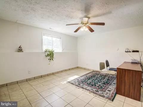 4520 Cub Run Rd, Chantilly, VA 20151 photo 39