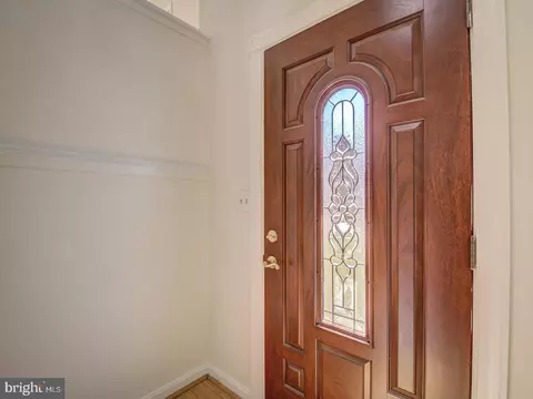 4520 Cub Run Rd, Chantilly, VA 20151 photo 6