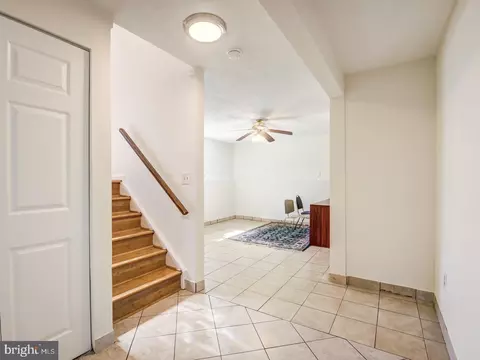4520 Cub Run Rd, Chantilly, VA 20151 photo 35