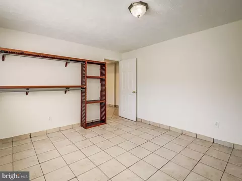 4520 Cub Run Rd, Chantilly, VA 20151 photo 33