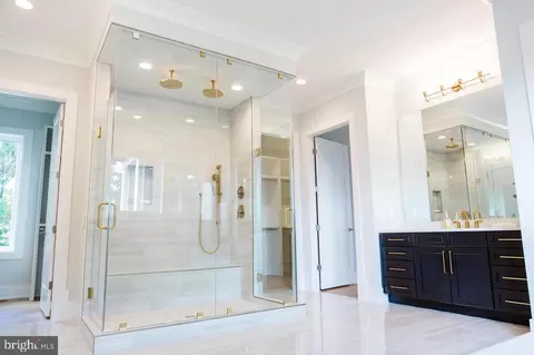 6936 Hector Rd, Mclean, VA 22101 photo 38