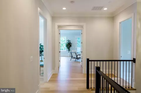 6936 Hector Rd, Mclean, VA 22101 photo 28