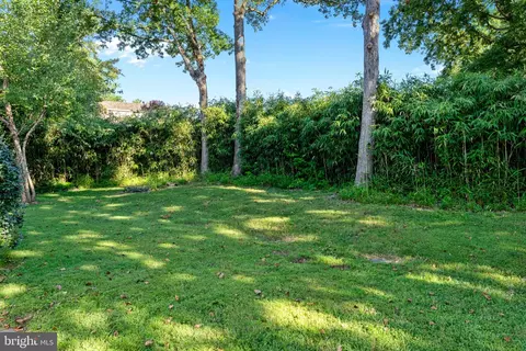 7932 Saint Dennis Dr, Springfield, VA 22153 photo 30