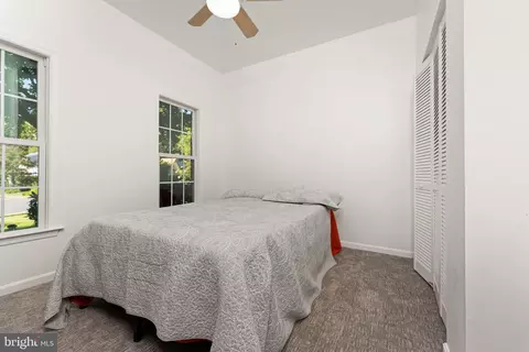 7932 Saint Dennis Dr, Springfield, VA 22153 photo 21