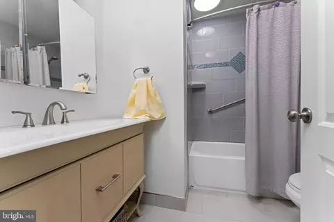 7932 Saint Dennis Dr, Springfield, VA 22153 photo 25