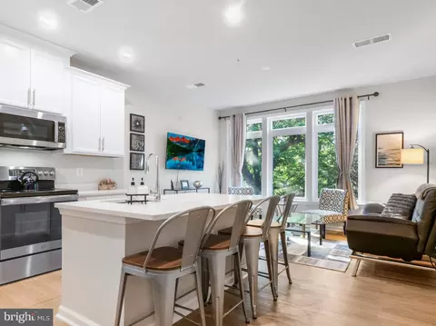 1675 Bandit Loop #308B, Reston, VA 20190 photo 4