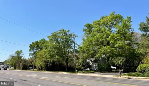 5412 Franconia Rd, Franconia, VA 22310