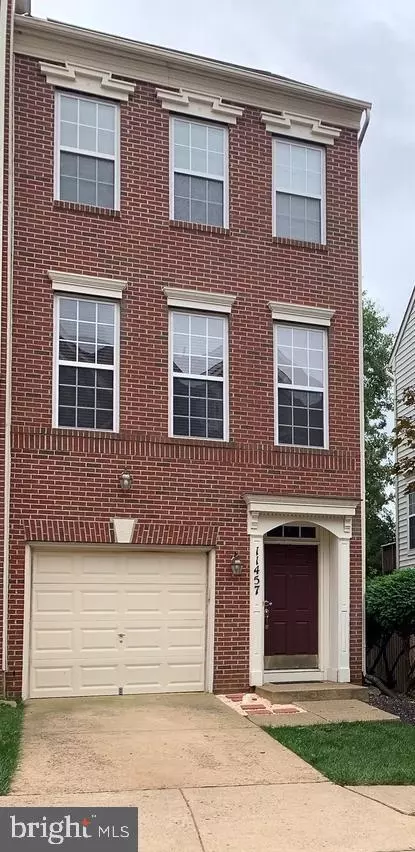 11457 Log Ridge Dr, Fairfax, VA 22030
