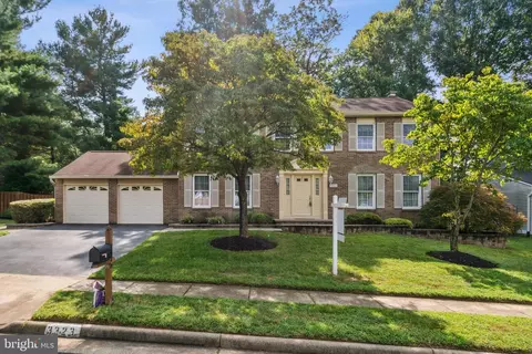 3323 Happy Heart Ln, Annandale, VA 22003