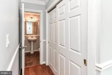 2194 Cartwright Pl, Reston, VA 20191 photo 39