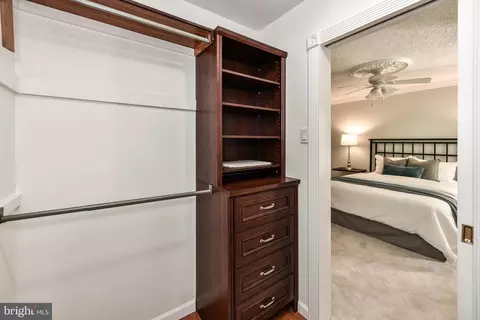 2194 Cartwright Pl, Reston, VA 20191 photo 20