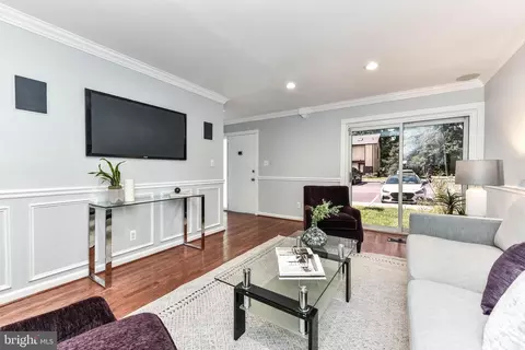 2194 Cartwright Pl, Reston, VA 20191 photo 6