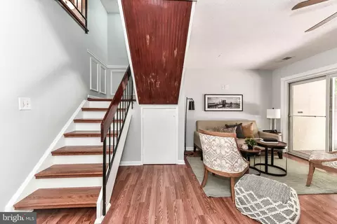 2194 Cartwright Pl, Reston, VA 20191 photo 28