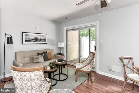 2194 Cartwright Pl, Reston, VA 20191 photo 27