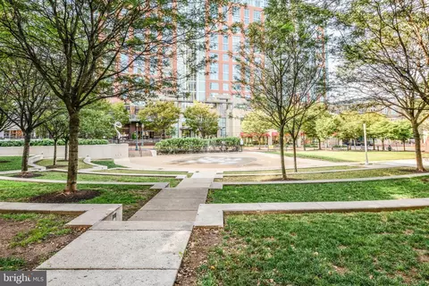 2194 Cartwright Pl, Reston, VA 20191 photo 42