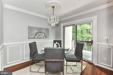 2194 Cartwright Pl, Reston, VA 20191 photo 9