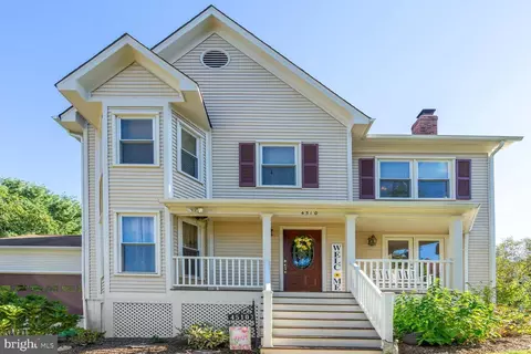 4510 Penwood Dr, Alexandria, VA 22310