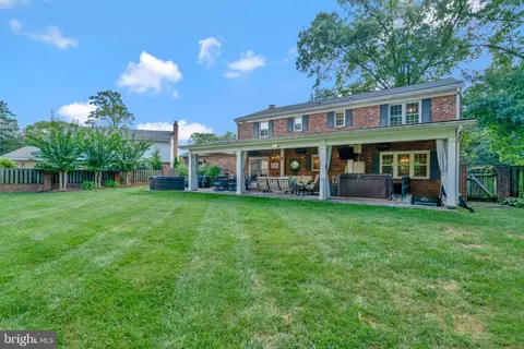 7804 Falstaff Rd, Mclean, VA 22102 photo 8
