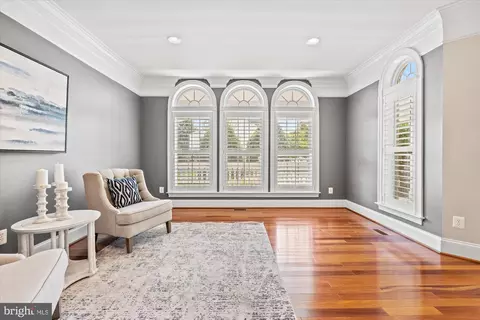 9300 Castle Hill Rd, Springfield, VA 22153 photo 5