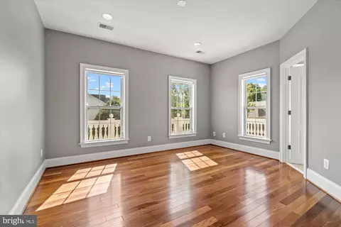 9300 Castle Hill Rd, Springfield, VA 22153 photo 41