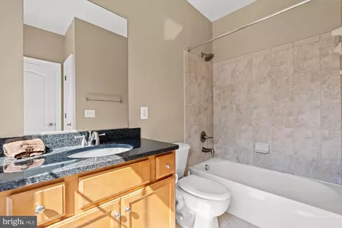 9300 Castle Hill Rd, Springfield, VA 22153 photo 42