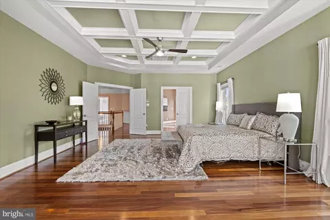 9300 Castle Hill Rd, Springfield, VA 22153 photo 30