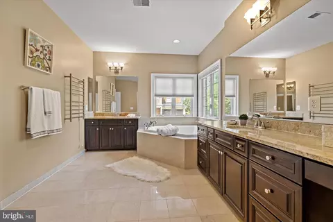 9300 Castle Hill Rd, Springfield, VA 22153 photo 36
