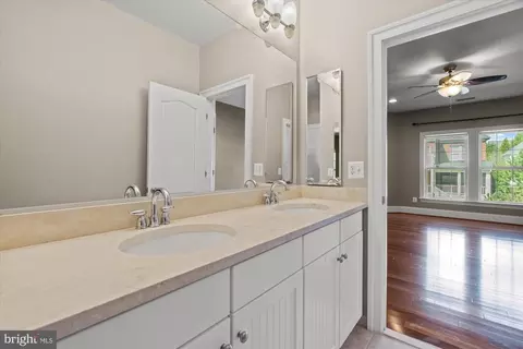 9300 Castle Hill Rd, Springfield, VA 22153 photo 47