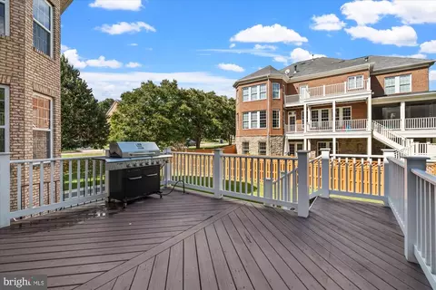 9300 Castle Hill Rd, Springfield, VA 22153 photo 25