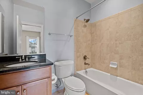 9300 Castle Hill Rd, Springfield, VA 22153 photo 44