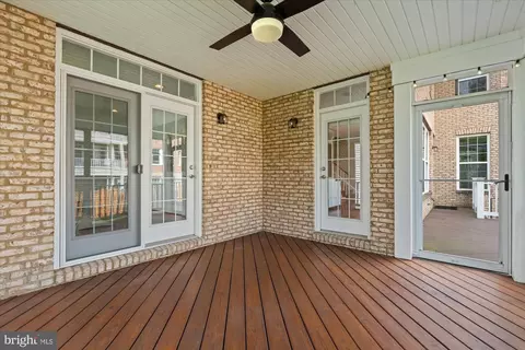 9300 Castle Hill Rd, Springfield, VA 22153 photo 24