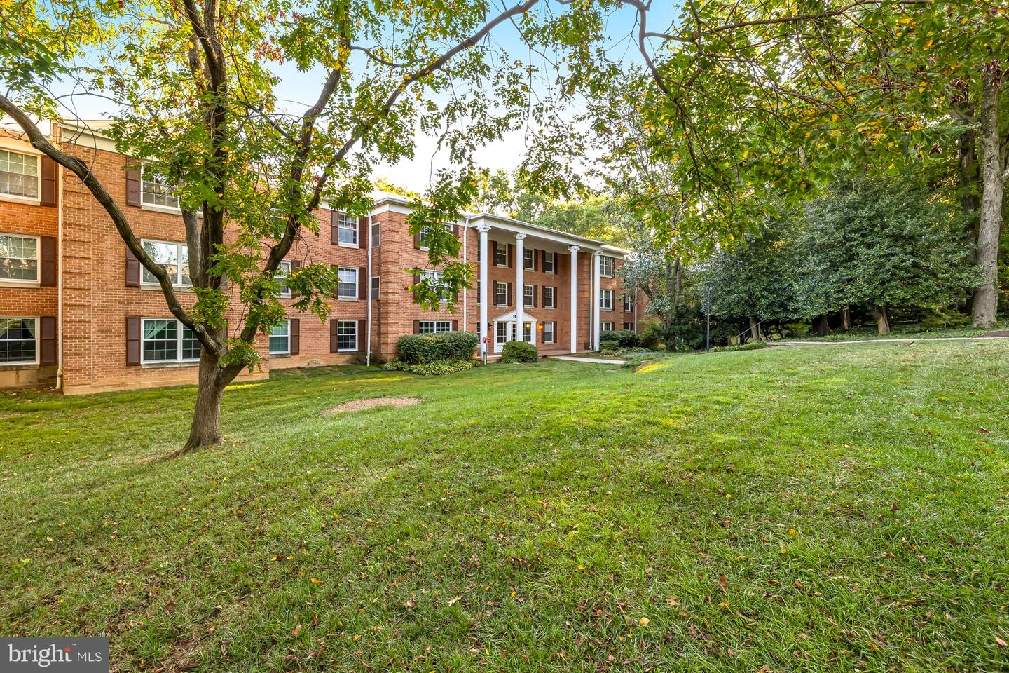 7640 Provincial Dr #215, Mclean, VA 22102 photo 30