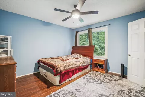 2280 White Cornus Ln, Reston, VA 20191 photo 34