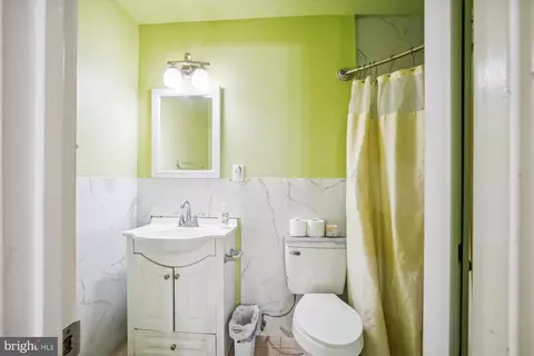 2280 White Cornus Ln, Reston, VA 20191 photo 25