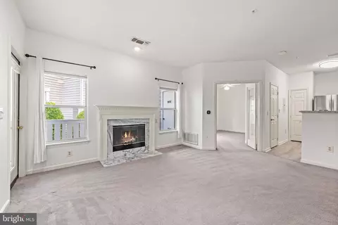 14304 Rosy Ln #22, Centreville, VA 20121