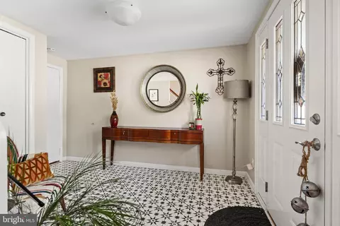 7533 Murillo St, Springfield, VA 22151 photo 11