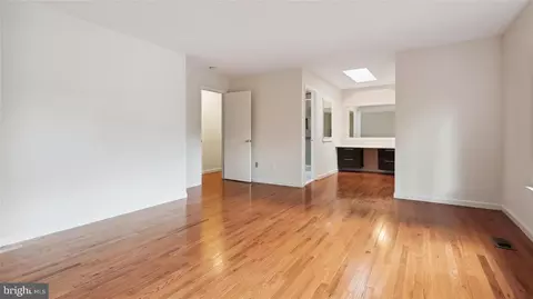 6706 Pine Creek Ct, Mclean, VA 22101 photo 24