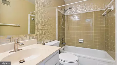 6706 Pine Creek Ct, Mclean, VA 22101 photo 28